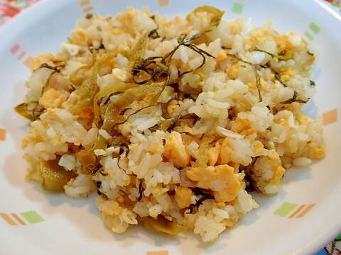 お醤油で　高菜チャーハン♪